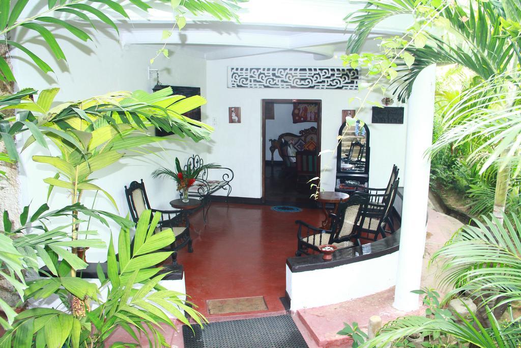 Traditional Kandyan House Экстерьер фото