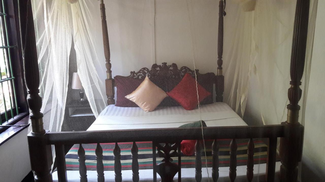 Traditional Kandyan House Экстерьер фото