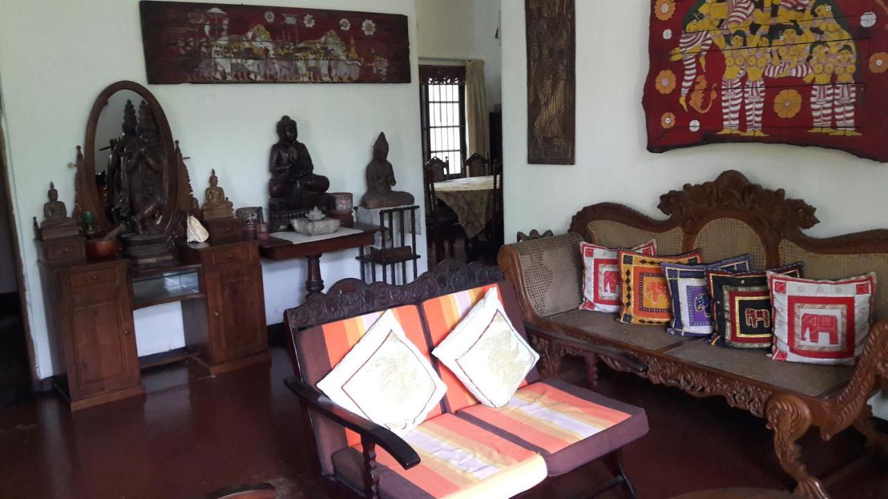 Traditional Kandyan House Экстерьер фото
